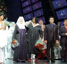 Sister Act (sul palco con Whoopy Goldberg)